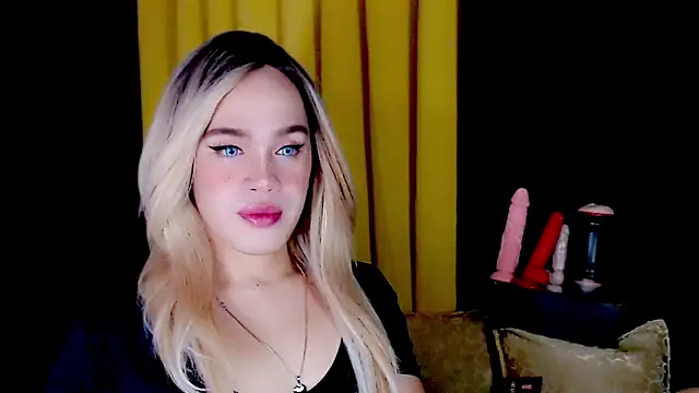 Snapshot of arianneXXX_ts chatting on September 2025 09:15:01 PM arianneXXX ts online show from September 2025 09:15:01 PM