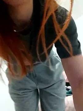 clara-francaise online show from January 2026 04:34:02 PM