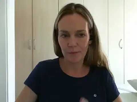 Annylove1 online show from March 2025 04:22:01 PM