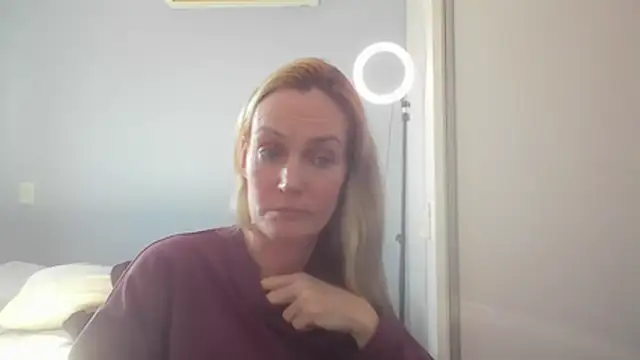 Snapshot of Annylove1 chatting on July 2026 04:56:01 PM Annylove1 online show from July 2026 04:56:01 PM