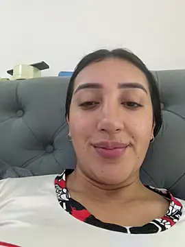 Snapshot of Hannahoff chatting on February 2025 10:19:01 PM Hannahoff online show from February 2025 10:19:01 PM