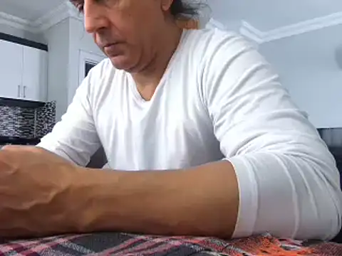 ALPHANDRE online show from April 2026 07:06:02 AM