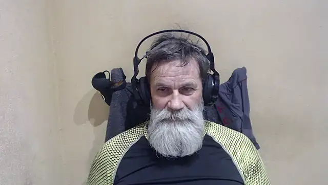 Snapshot of AlexNudo chatting on May 2026 11:50:01 AM AlexNudo online show from May 2026 11:50:01 AM