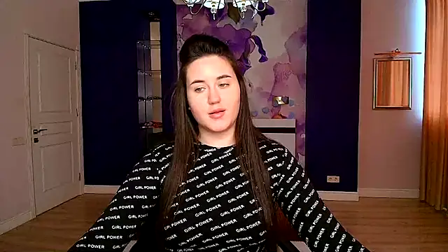 Roxie Bradley online show from March 2025 08:15:02 AM