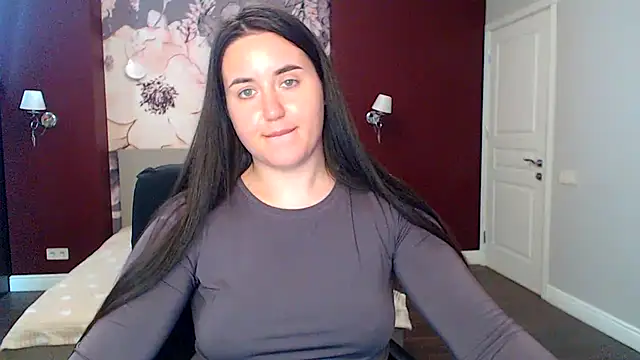 Roxie Bradley online show from March 2025 09:38:02 AM