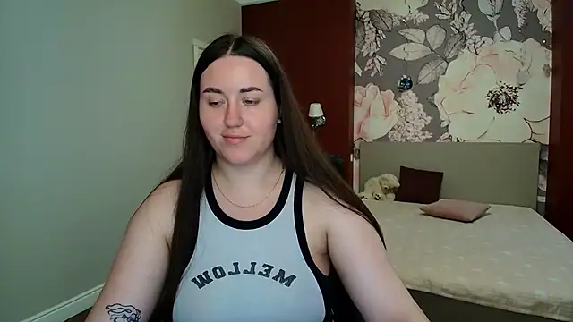 Snapshot of Roxie_Bradley chatting on July 2026 06:52:02 AM Roxie Bradley online show from July 2026 06:52:02 AM