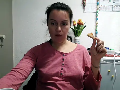 LoveNBloom online show from February 2025 07:29:01 PM