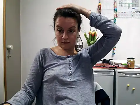 LoveNBloom online show from February 2025 08:14:02 PM