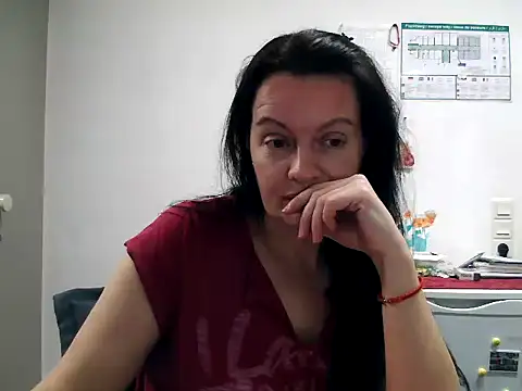 LoveNBloom online show from March 2026 06:58:02 PM