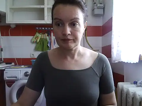 LoveNBloom online show from July 2026 04:55:01 PM