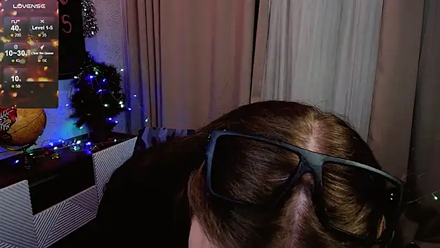 Snapshot of touch_me_bb chatting on December 2024 02:08:02 AM touch me bb online show from December 2024 02:08:02 AM