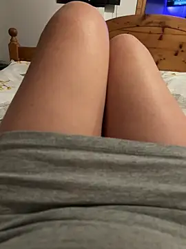 sweetmystery1 online show from March 2025 04:21:01 PM