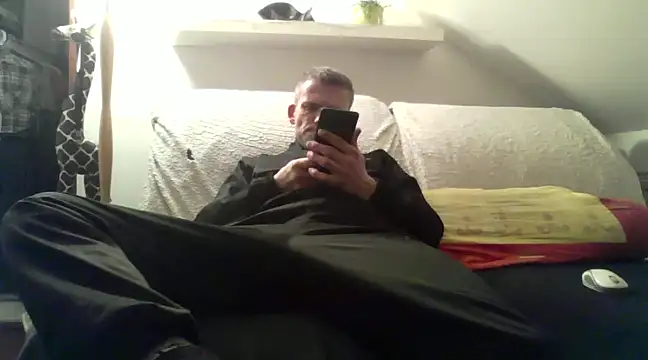 Cambitchboy online show from January 2025 08:33:01 PM