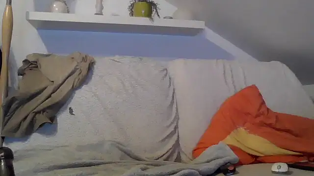 Cambitchboy online show from November 2025 06:12:01 PM