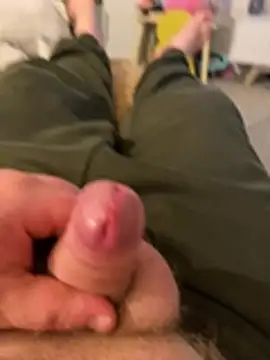 Joeangus87 online show from April 2026 10:01:02 PM