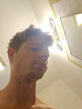 Snapshot of MikesR71 chatting on November 2025 04:44:01 PM MikesR71 online show from November 2025 04:44:01 PM