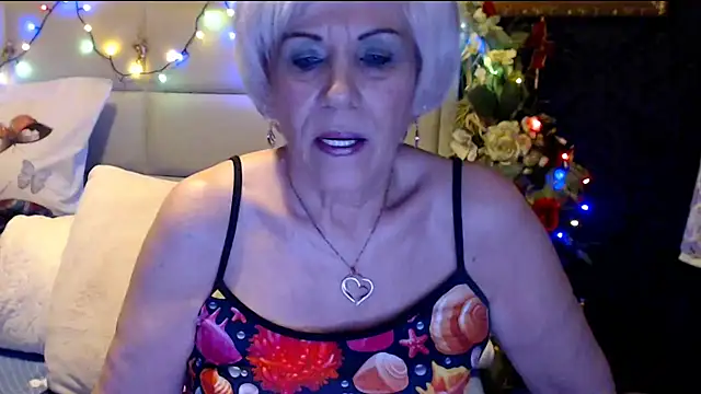 HappyWomanOn online show from January 2025 07:14:02 PM