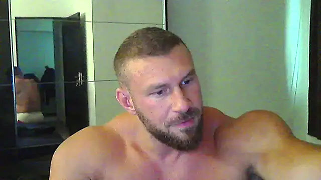Snapshot of muscularkevin chatting on July 2026 01:17:01 PM muscularkevin online show from July 2026 01:17:01 PM