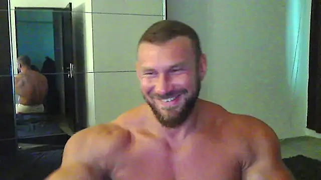 Snapshot of muscularkevin chatting on July 2026 01:15:02 PM muscularkevin online show from July 2026 01:15:02 PM