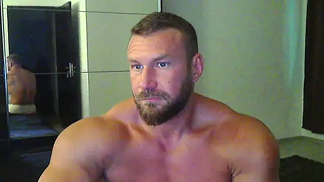 Snapshot of muscularkevin chatting on July 2026 03:33:02 AM muscularkevin online show from July 2026 03:33:02 AM