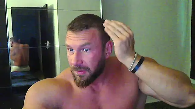 Snapshot of muscularkevin chatting on July 2026 03:30:02 AM muscularkevin online show from July 2026 03:30:02 AM