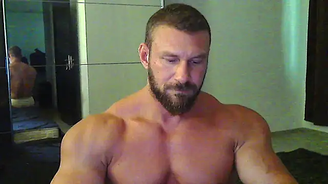Snapshot of muscularkevin chatting on July 2026 03:07:02 PM muscularkevin online show from July 2026 03:07:02 PM
