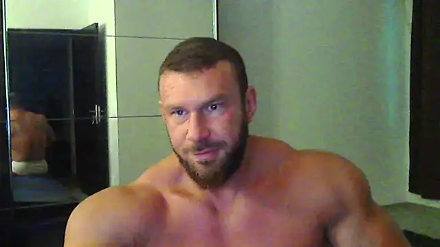 Snapshot of muscularkevin chatting on July 2026 03:24:02 AM muscularkevin online show from July 2026 03:24:02 AM