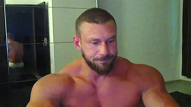Snapshot of muscularkevin chatting on July 2026 03:26:02 AM muscularkevin online show from July 2026 03:26:02 AM