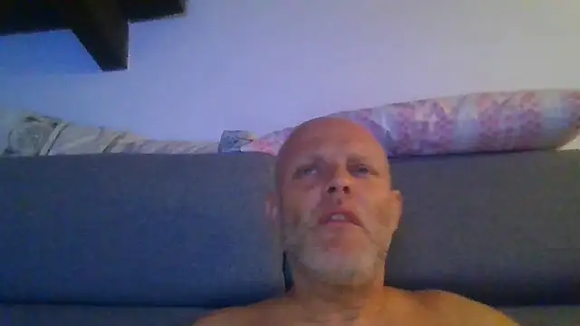 Snapshot of davigochi77bcn chatting on October 2025 09:34:01 PM davigochi77bcn online show from October 2025 09:34:01 PM