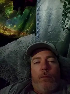 Hotredheadandtoungelasher online show from March 2025 07:51:02 AM