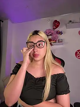 Irisweet  online show from February 2025 12:14:01 AM