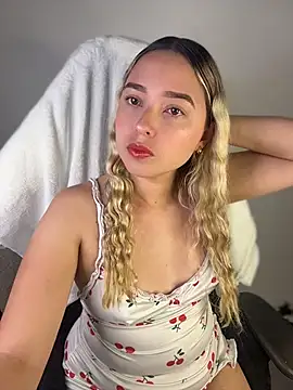 Irisweet  online show from February 2026 11:19:02 AM