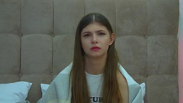 AudreyBarlow online show from February 2025 11:12:01 AM