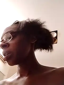 Jasmine FullsShine online show from September 2025 12:51:02 PM