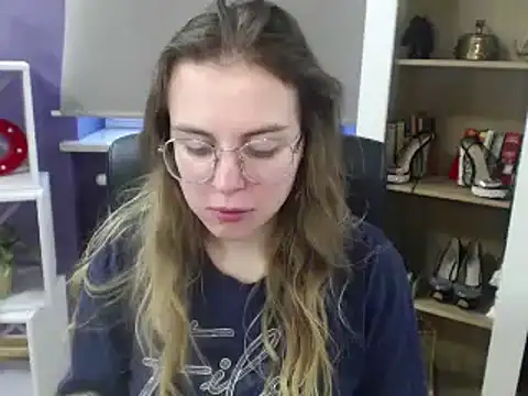 Zoey Erotic online show from January 2025 11:41:02 AM