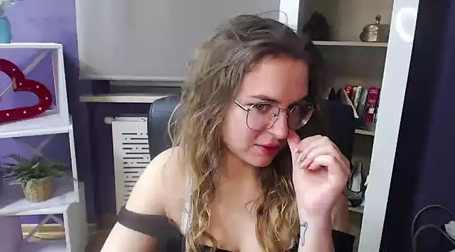 Zoey Erotic online show from January 2025 05:25:02 AM