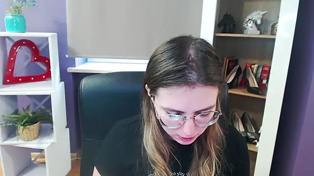 Zoey Erotic online show from February 2025 09:11:01 AM