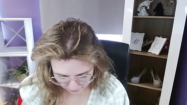 Zoey Erotic online show from March 2026 08:26:33 AM