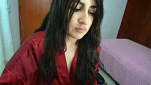 naughty sarahh online show from January 2025 05:37:02 AM