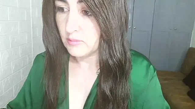 Snapshot of naughty_sarahh chatting on May 2026 09:09:02 PM naughty sarahh online show from May 2026 09:09:02 PM