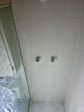 Snapshot of anthonylatynxd chatting on December 2024 10:37:01 PM anthonylatynxd online show from December 2024 10:37:01 PM