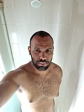 Snapshot of anthonylatynxd chatting on January 2025 10:01:01 PM anthonylatynxd online show from January 2025 10:01:01 PM