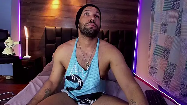 Snapshot of anthonylatynxd chatting on January 2025 02:26:02 AM anthonylatynxd online show from January 2025 02:26:02 AM