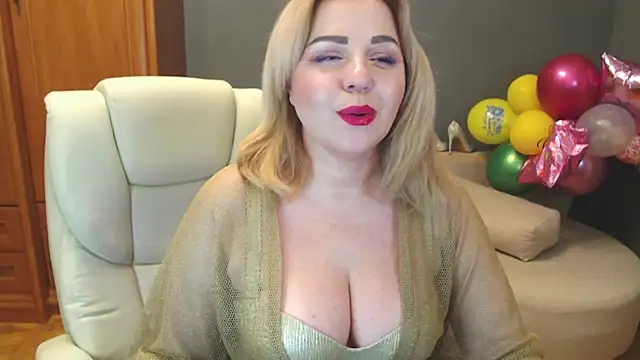 Cute sun online show from February 2025 06:29:02 AM