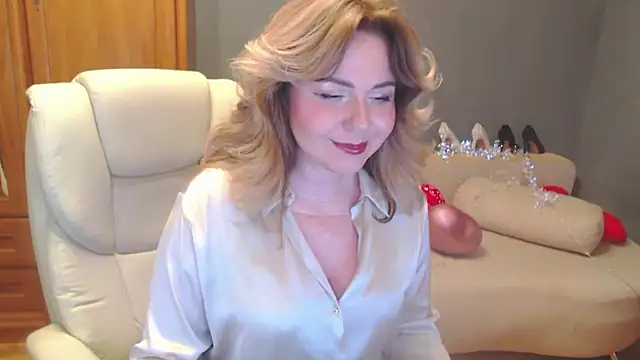 Snapshot of Cute_sun chatting on April 2026 12:46:02 AM Cute sun online show from April 2026 12:46:02 AM