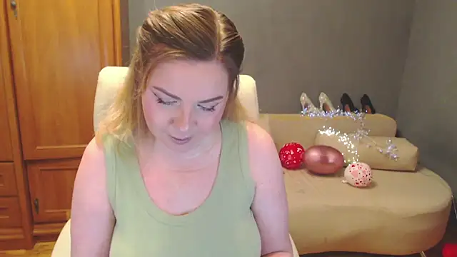 Snapshot of Cute_sun chatting on April 2026 06:53:02 PM Cute sun online show from April 2026 06:53:02 PM