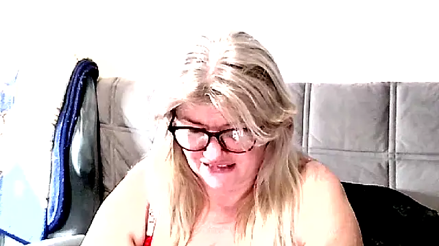 Diana 49 online show from March 2026 08:04:01 PM