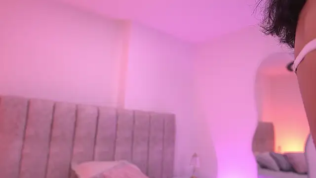 violeta aroca online show from January 2026 03:12:02 AM