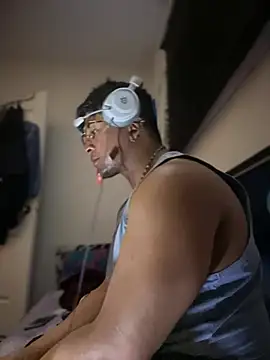 CleanGrey online show from February 2026 10:23:01 AM