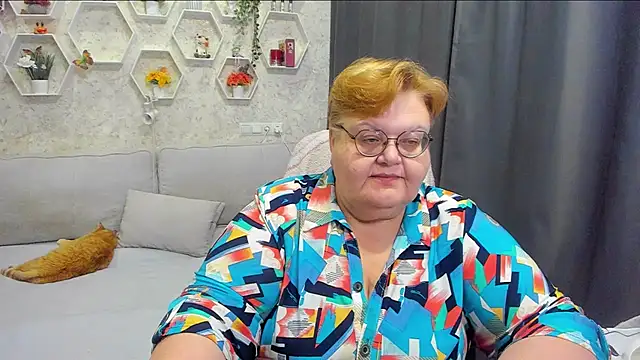  big love  online show from April 2026 07:37:02 PM